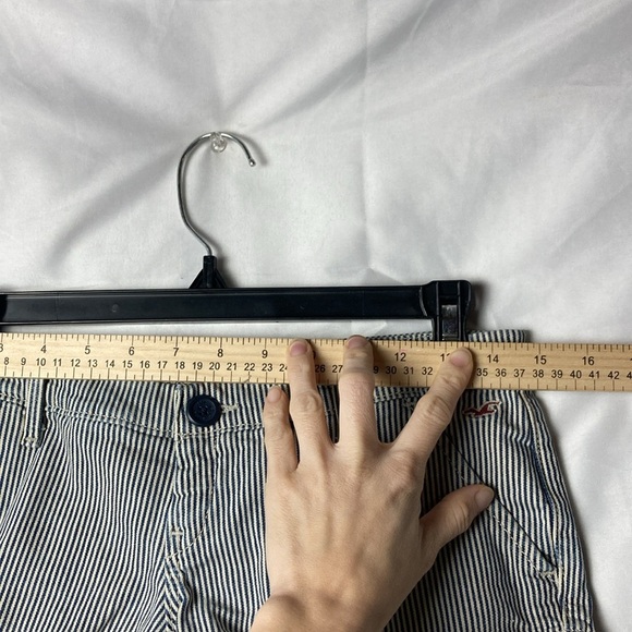 Hollister stripe shorts - Picture 5 of 7